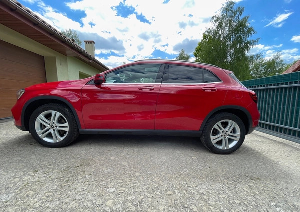 Mercedes-Benz GLA cena 106250 przebieg: 81673, rok produkcji 2019 z Warszawa małe 254